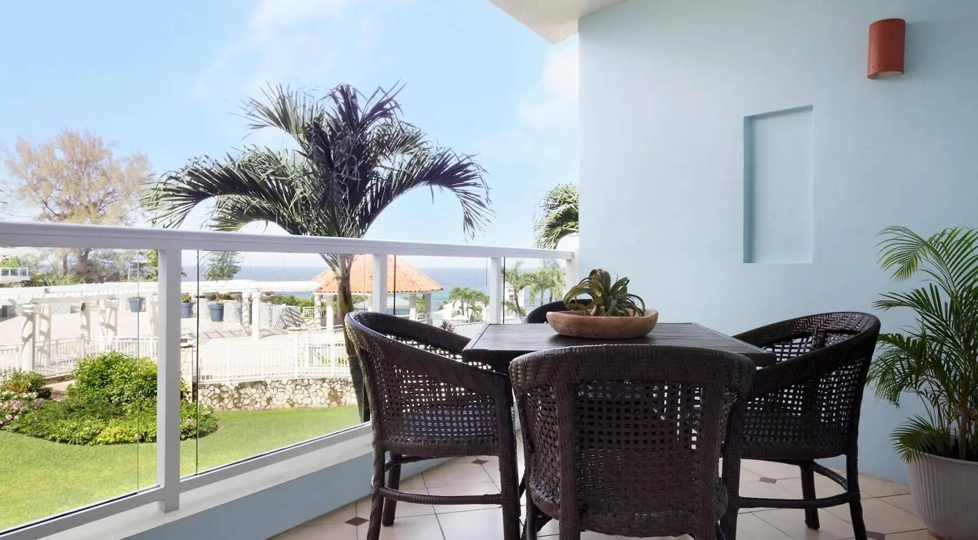 Beaches Ocho Rios A Spa & Golf 4*,
